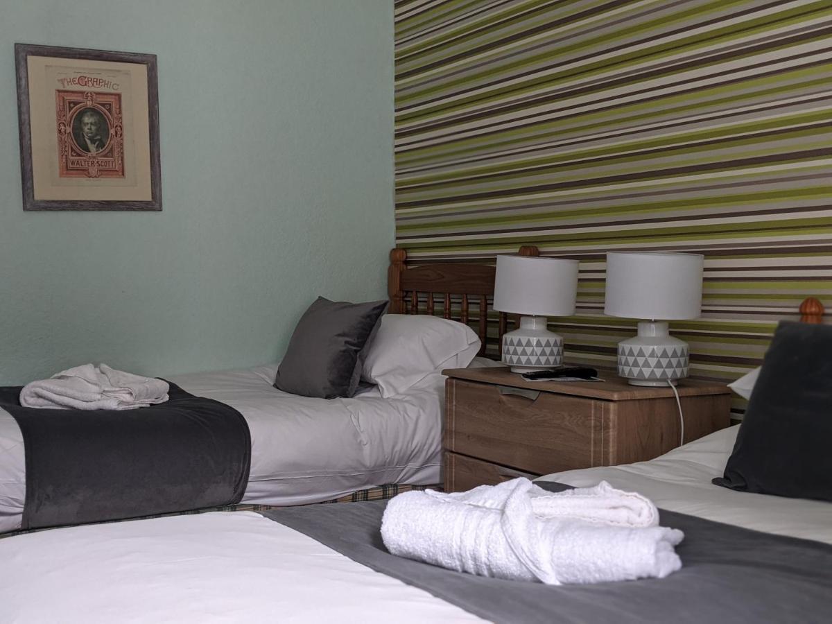 Crown Hotel Langholm Quarto foto